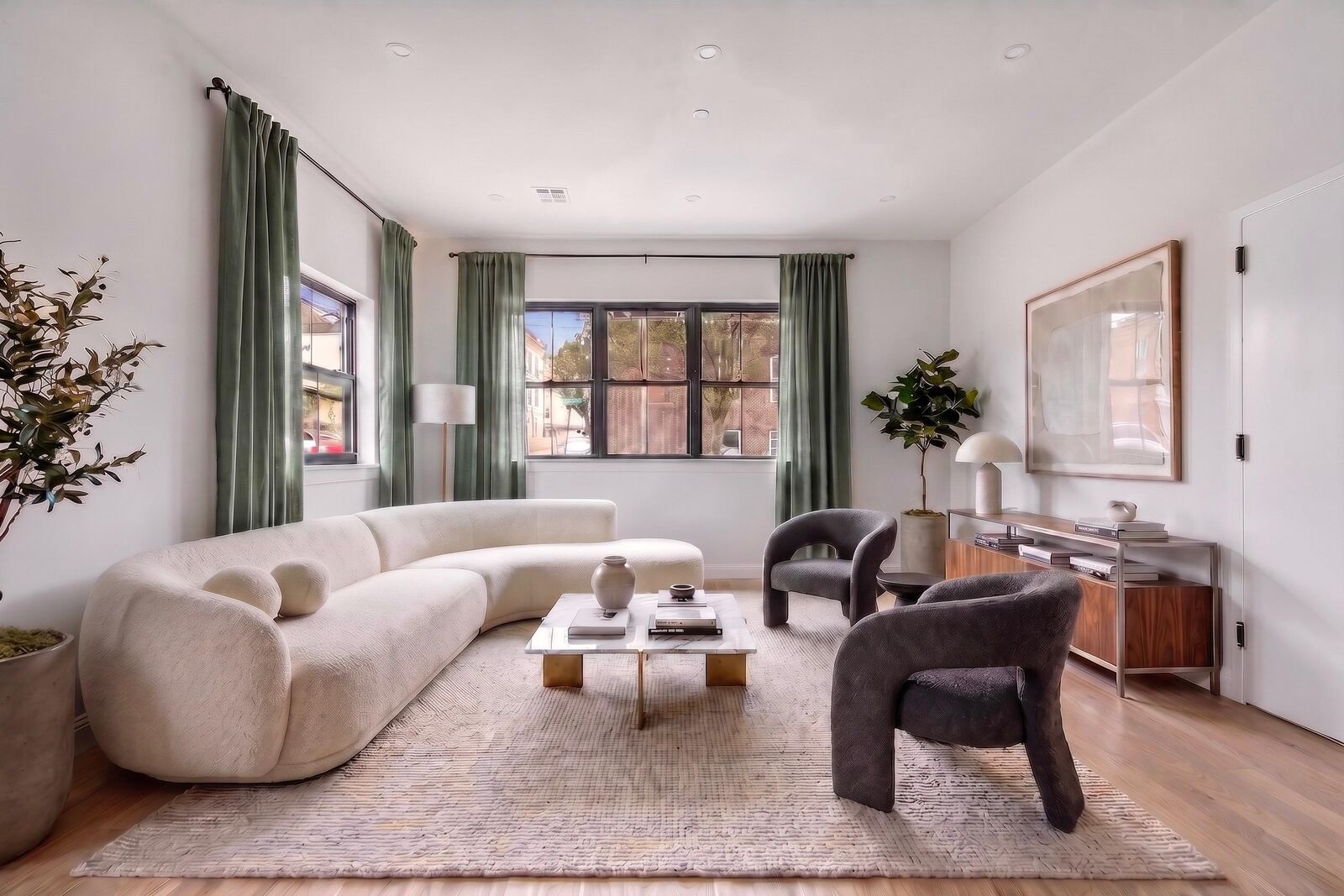 Property Photo:  29 Weldon St 1  NJ 07306 