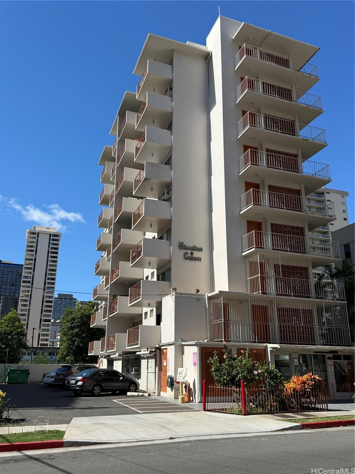 Property Photo:  236 Liliuokalani Avenue 903  HI 96815 