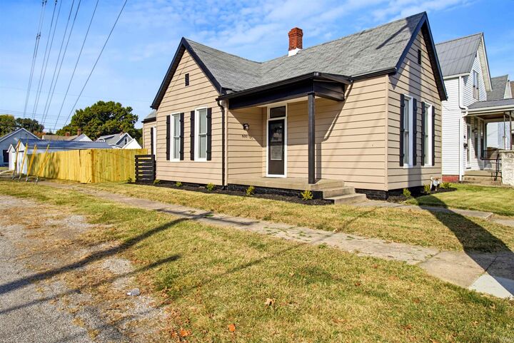 Property Photo:  600 Hess Avenue  IN 47712 