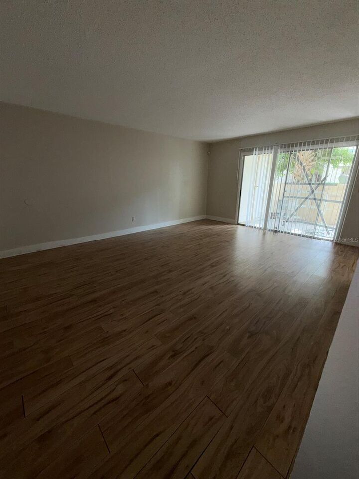 Property Photo: 6120 Curry Ford Road 140 FL 32822