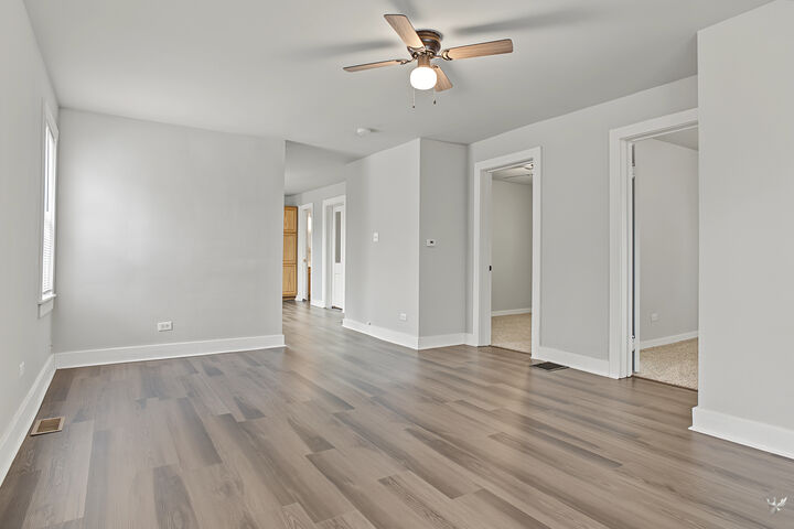 Property Photo:  1206 Oakland Avenue  IL 60435 