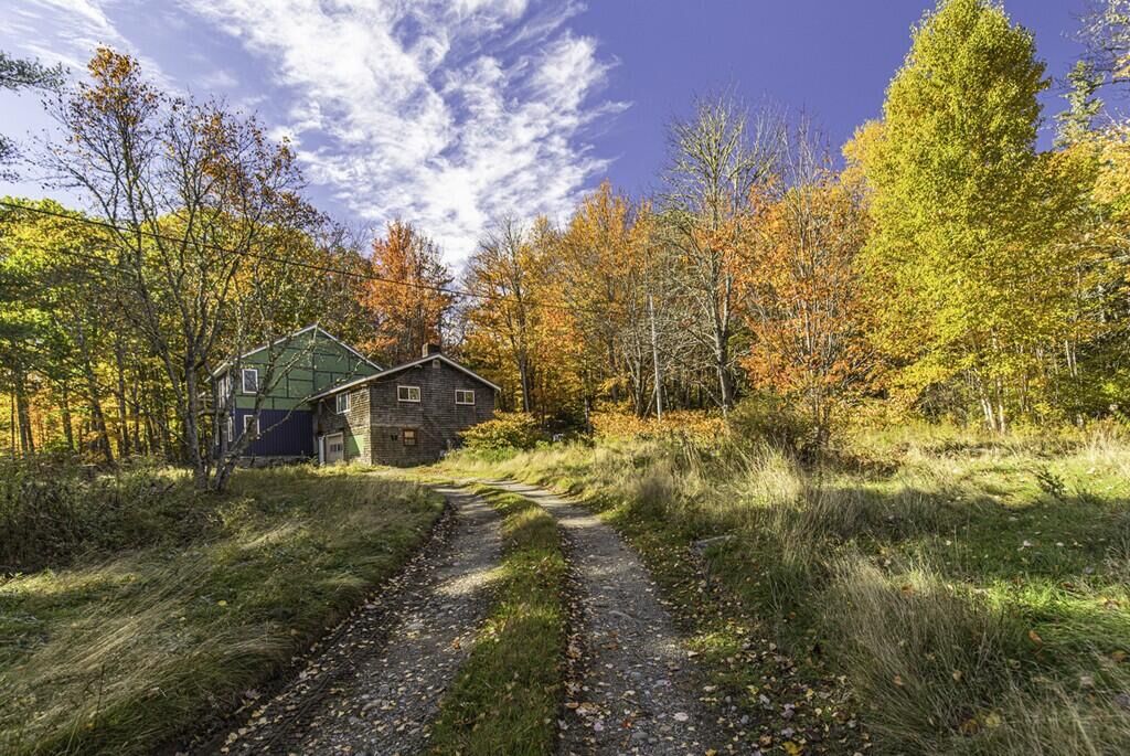Property Photo:  323 Oak Point Road  ME 04605 
