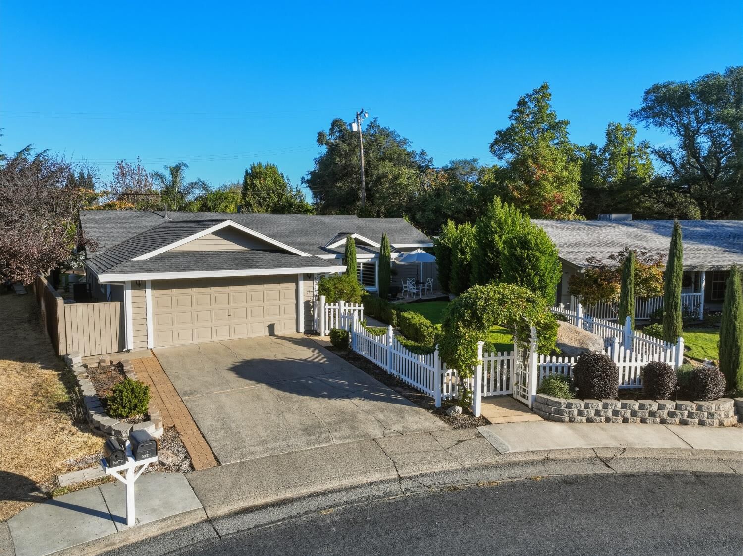 Property Photo: 5471 Granite Dell Court CA 95650