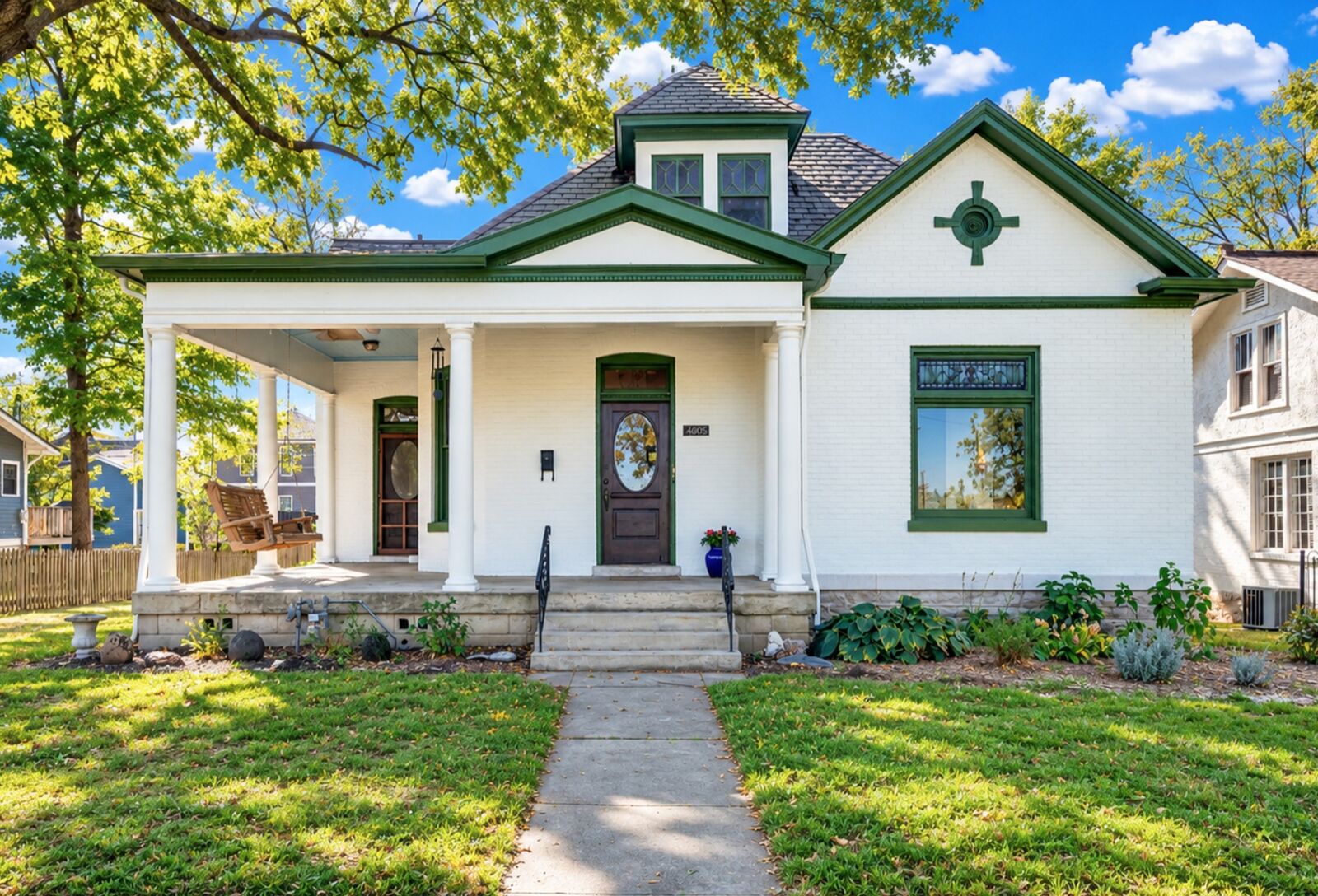 Property Photo:  4605 Park Ave  TN 37209 