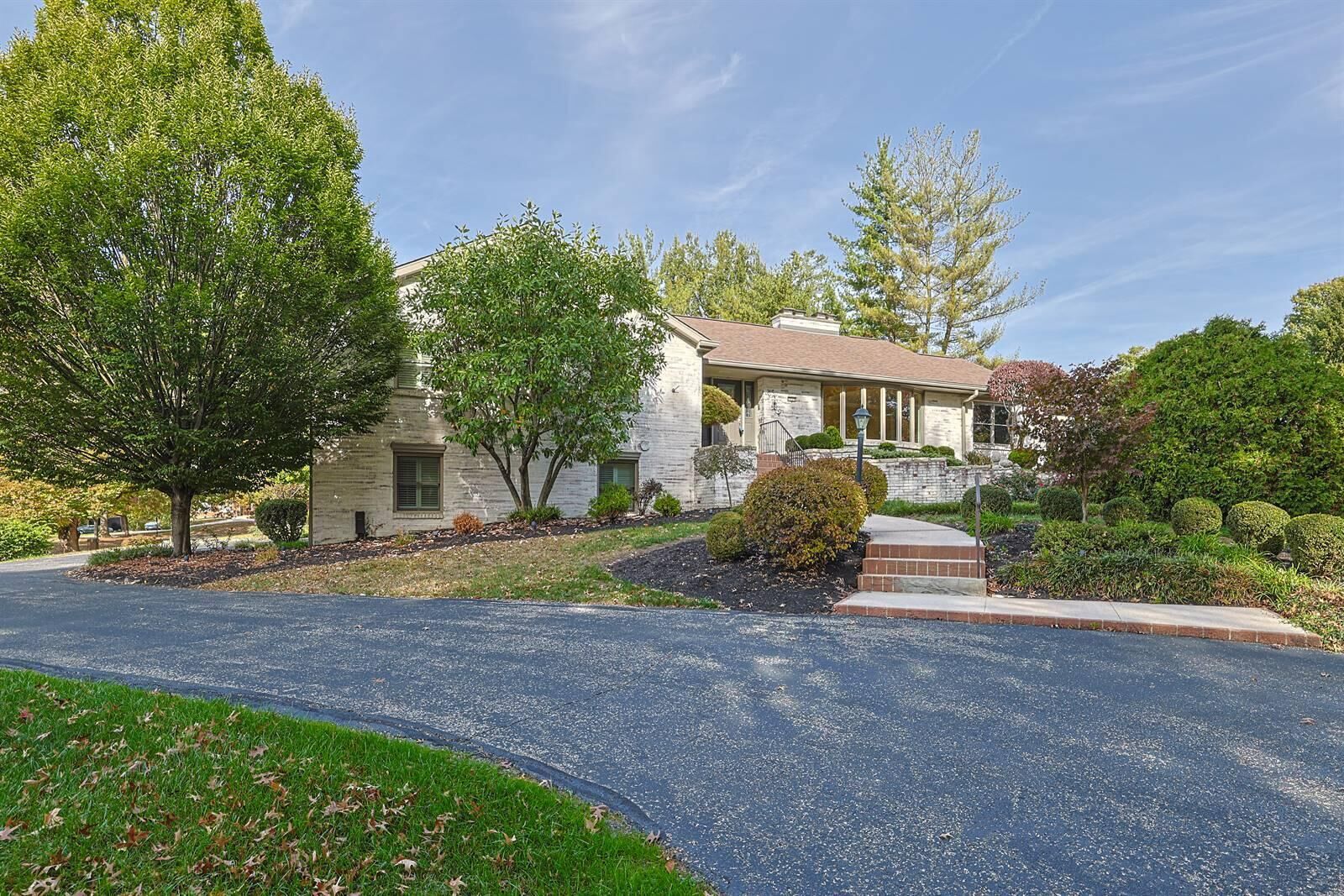 Property Photo: 2620 Marlo Way KY 41017