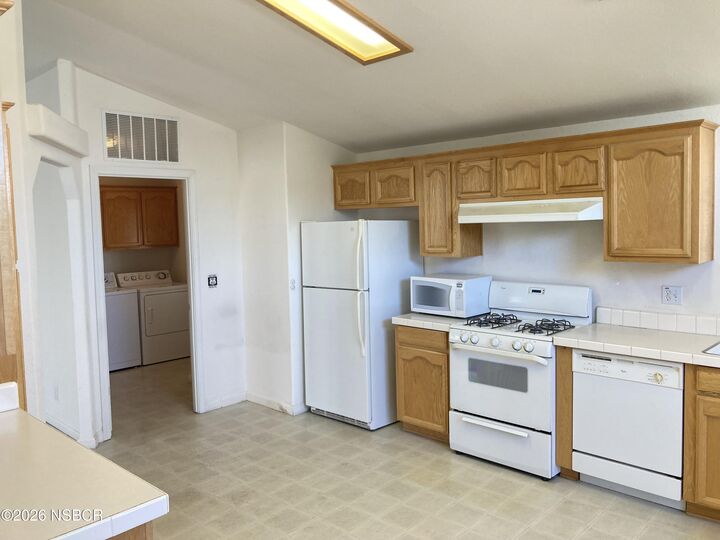 Property Photo:  1701 S Thornburg Street 76  CA 93458 