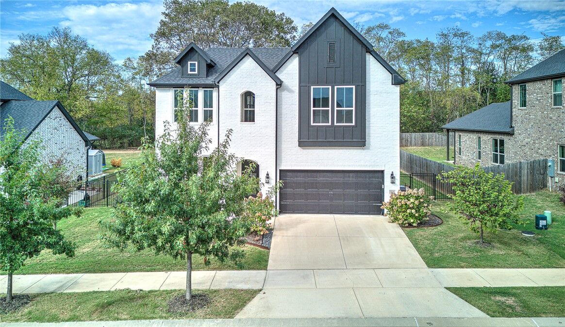 Property Photo: 2879 N Whistle Post Drive AR 72704