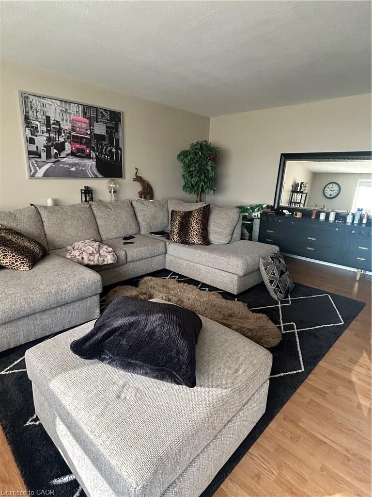Property Photo:  222 Concession Street 503  ON L9A 1B1 