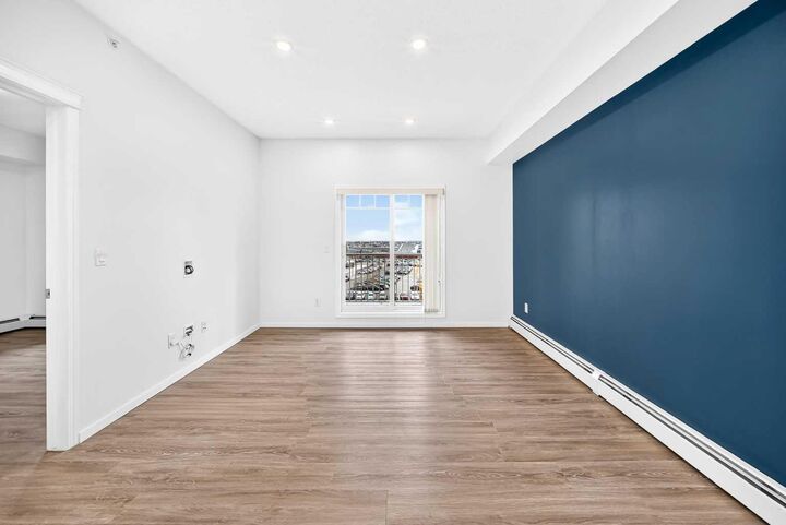 Property Photo:  70 Panamount Drive NW 9307  AB T3K 6K6 
