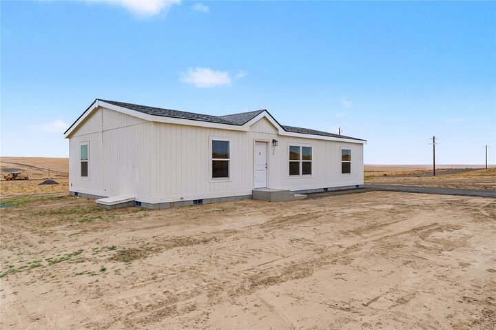 Property Photo:  79 S Rubio Ridge Street  WA 99344 