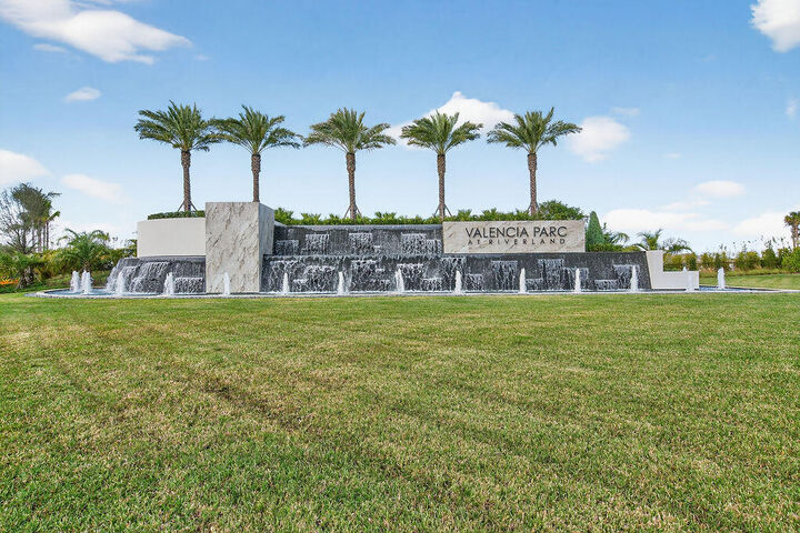 Property Photo:  13165 SW Birdsong Lane  FL 34987 