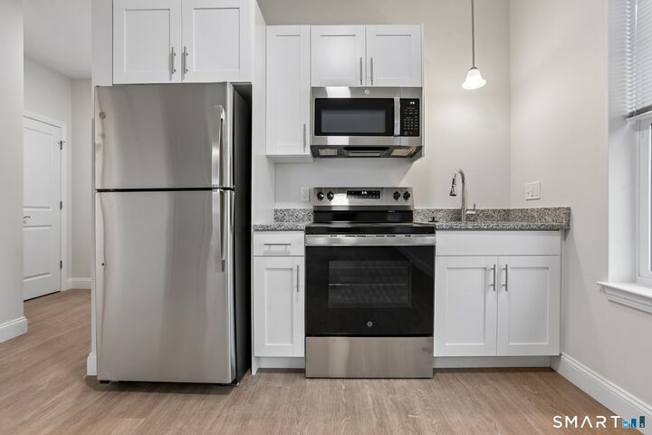 Property Photo:  55 Steele Boulevard 216  CT 06037 