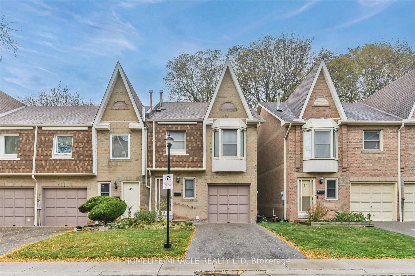 Property Photo:  10 Cardwell Avenue 46  ON M1S 4Y9 
