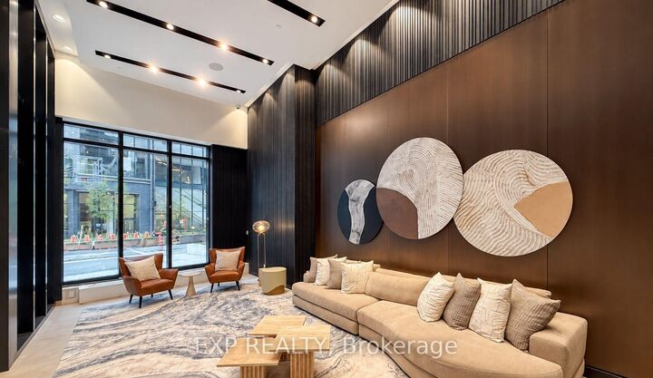 Property Photo: 20 Soudan Avenue 3301 ON M4S 1V5