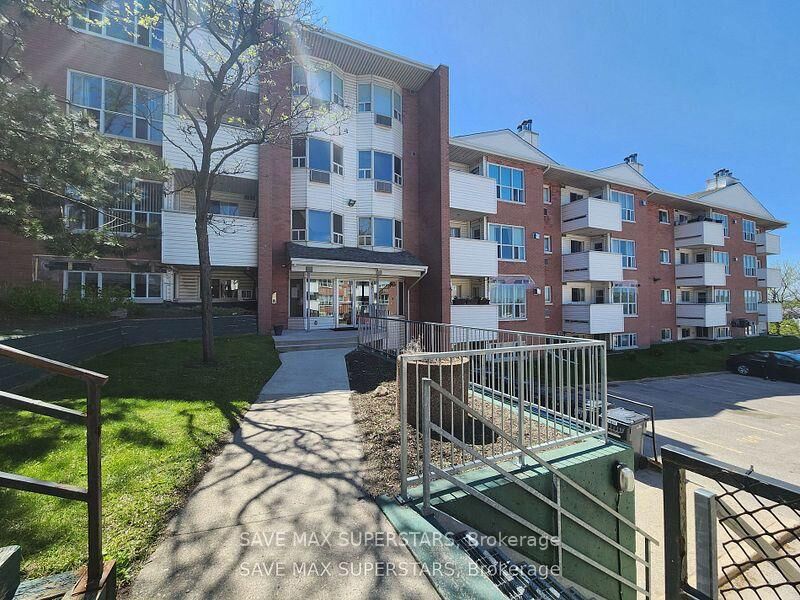 Property Photo:  120 Bell Farm Road E 205  ON L4M 6J2 