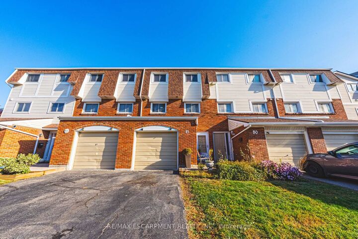 Property Photo:  11 Harrisford Street 81  ON L8K 6L7 