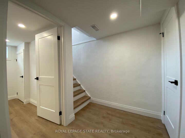 Property Photo: 24 Sandalwood Avenue Lower ON L8T 2E3