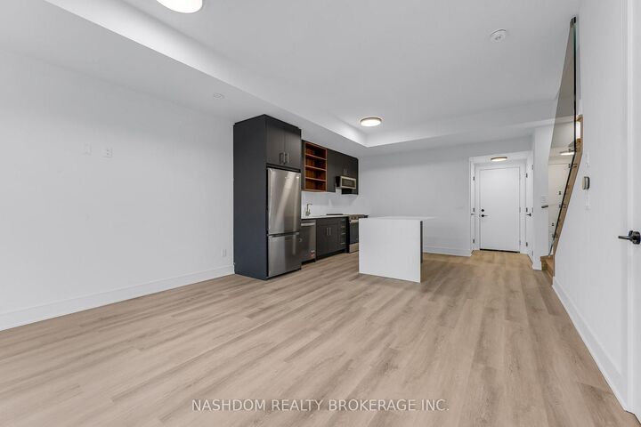 Property Photo:  292 Ellis Avenue  ON L2P 0G9 