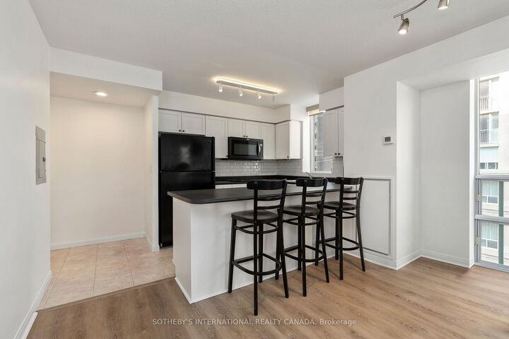 Property Photo: 311 Richmond Street 408 ON M5A 4S8