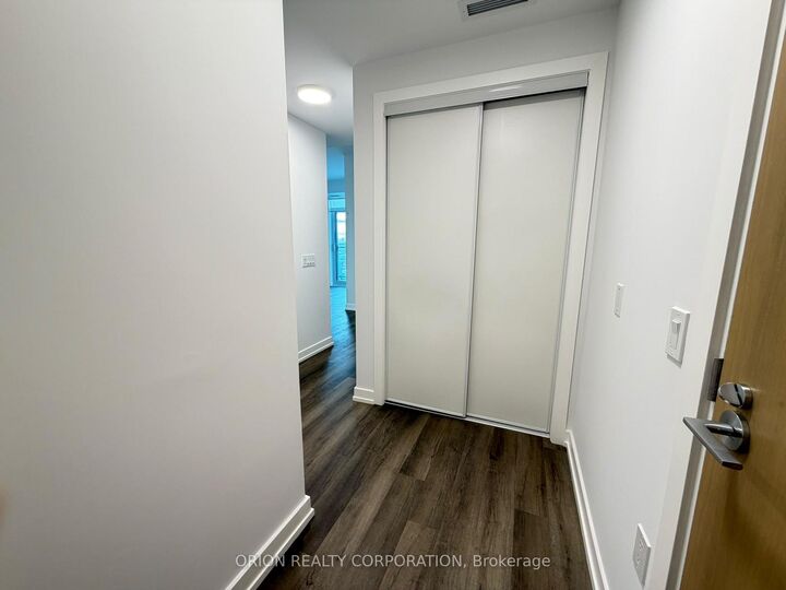 Property Photo: 21 Meadowdale Road 1111 ON L4K 0H6