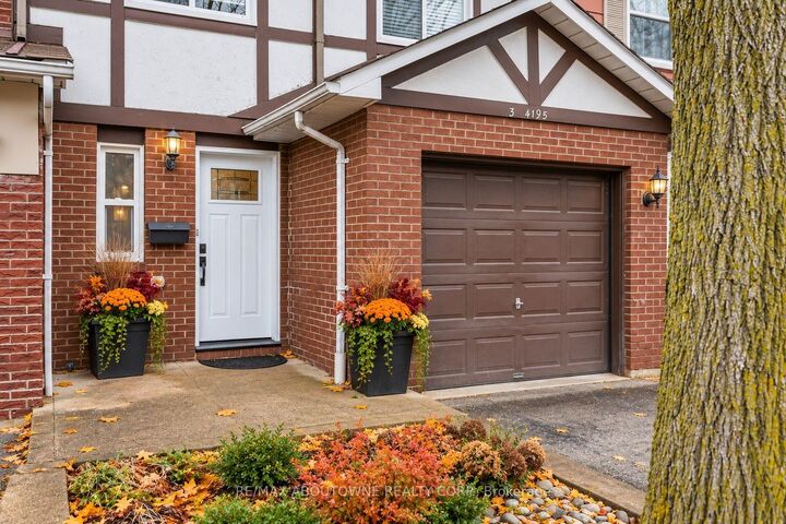 Property Photo: 4195 Longmoor Drive 3 ON L7L 5J9