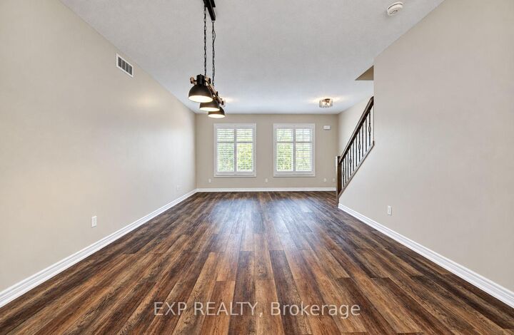 Property Photo:  30 Balmoral Street 11  ON N3L 0C8 
