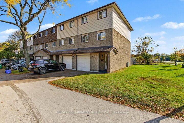 Property Photo:  1455 Garth Street 7  ON L9B 1T4 