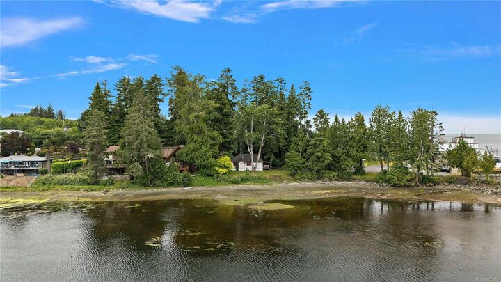 Property Photo:  8575 Glenview Rd  BC V0N 2P0 