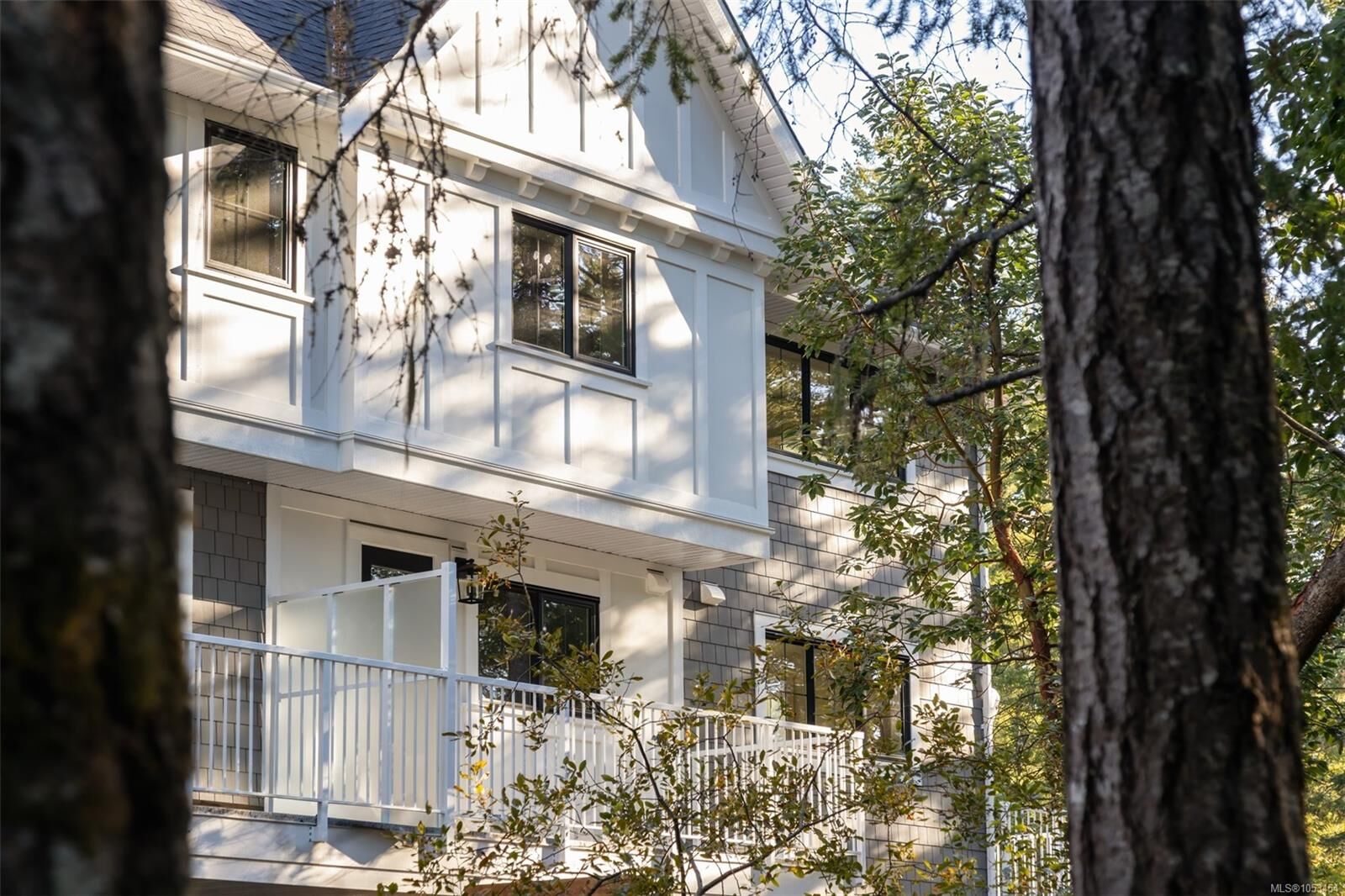 Property Photo:  3522 Greystone Close  BC V9C 3X2 