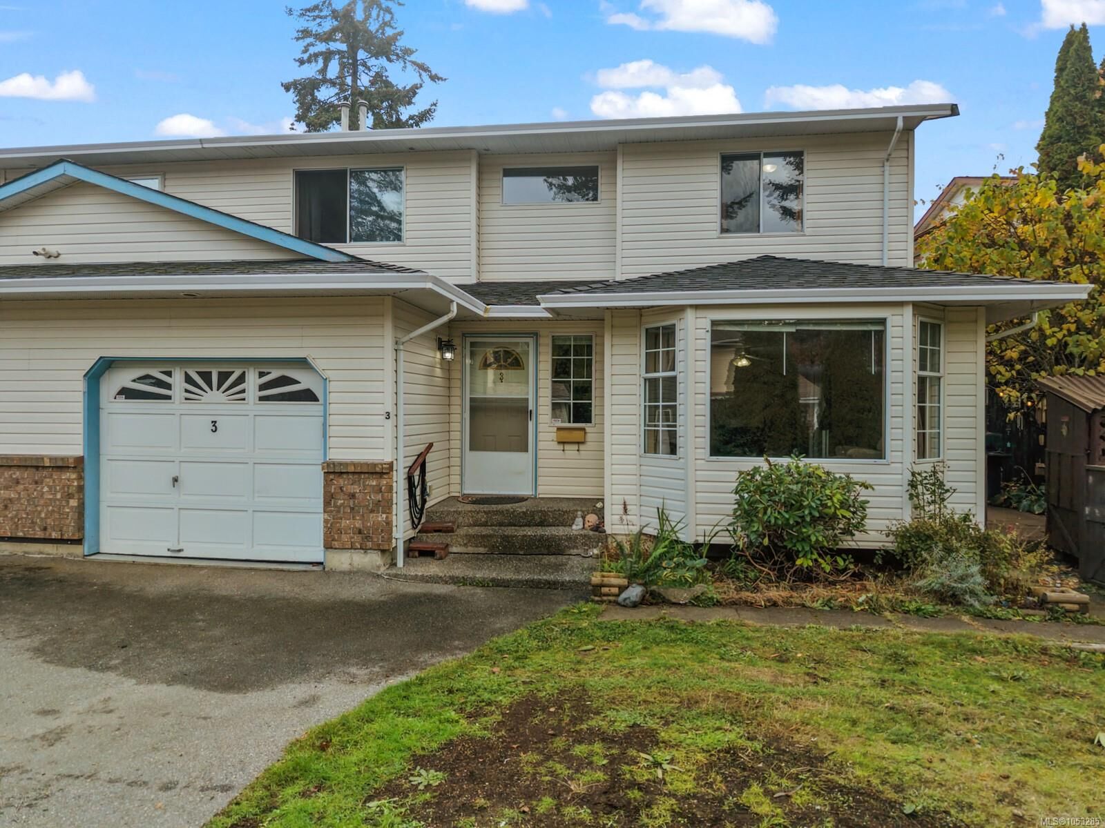 Property Photo:  2338 Rosstown Rd #3  BC V9T 3R7 