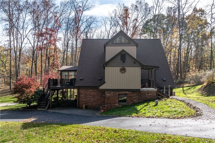 Property Photo:  564 Taylor Dr.  PA 15317 