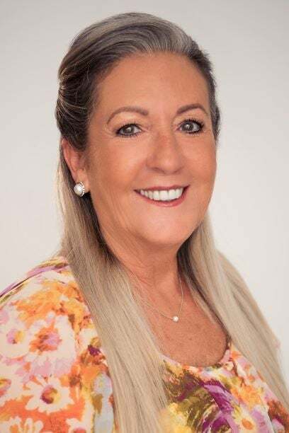 Martha David, Real Estate Salesperson in Wesley Chapel, Circle