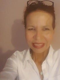 Rosa Terrazas, Associate Real Estate Broker in Oak Lawn, Circle