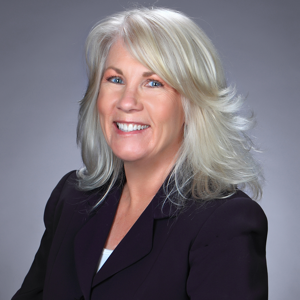 Karen Diem,  in Simi Valley, Pinnacle Estate Properties