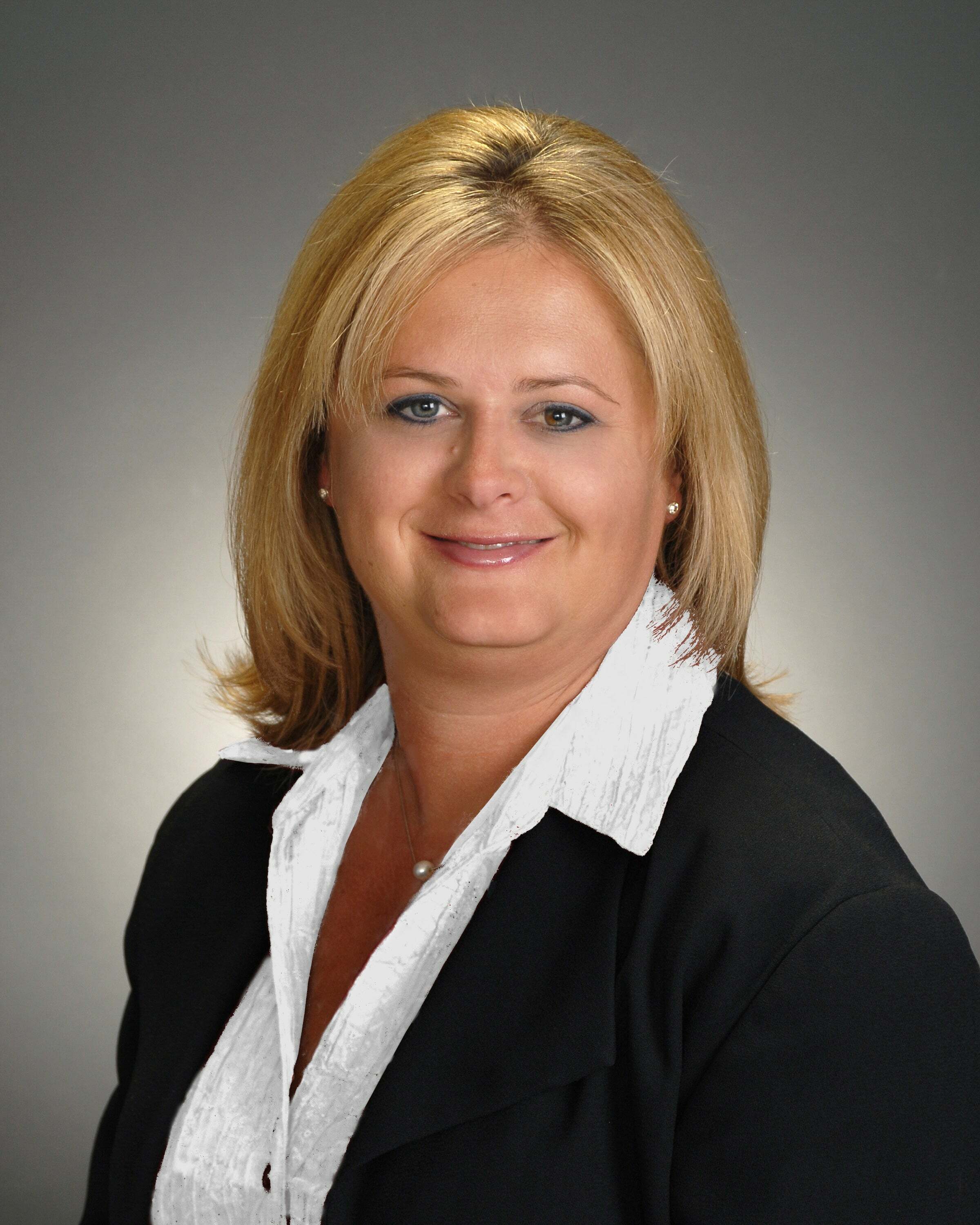 Linda Ducharme, Real Estate Broker/Owner in Wilmington, ERA Key Realty Services