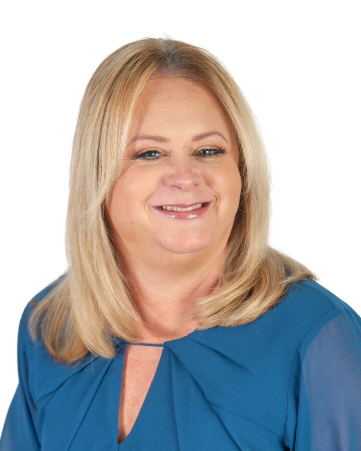 Linda Ducharme, Real Estate Broker/Owner in Wilmington, ERA Key Realty Services