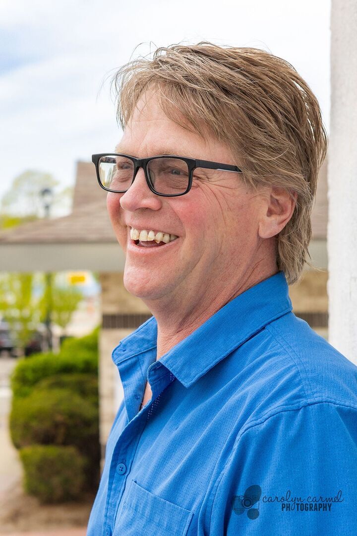 Eric Harsch, Sales Associate in Whitehall, Schmidt Realtors