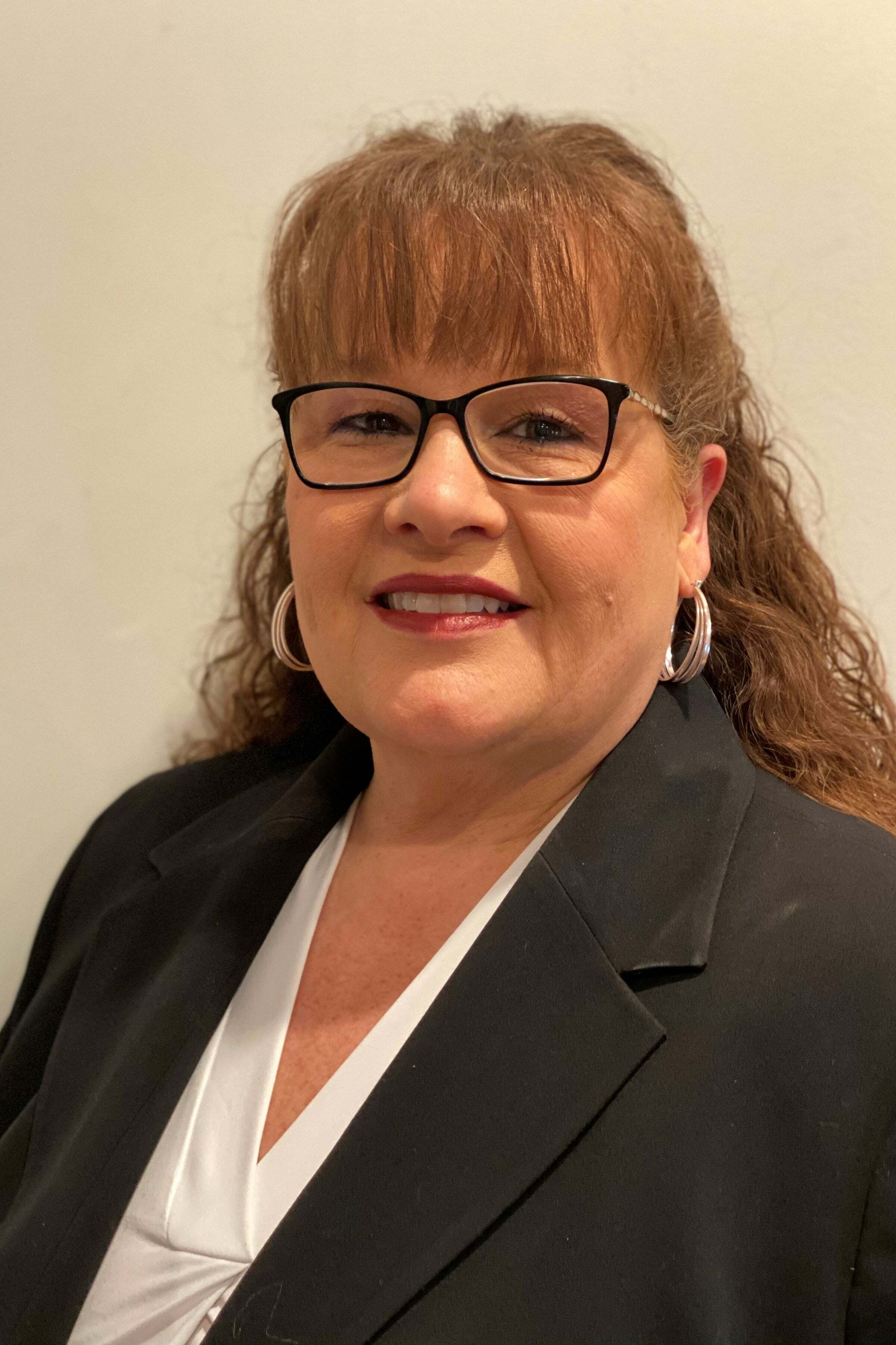 Brenda Isbell, Real Estate Salesperson in Battle Creek, Morehart Realty