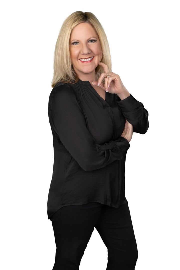 Sharilyn 