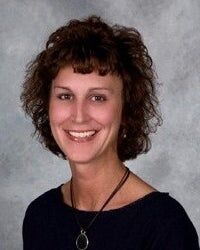 Laurie Albee, Real Estate Salesperson in Schofield, Action