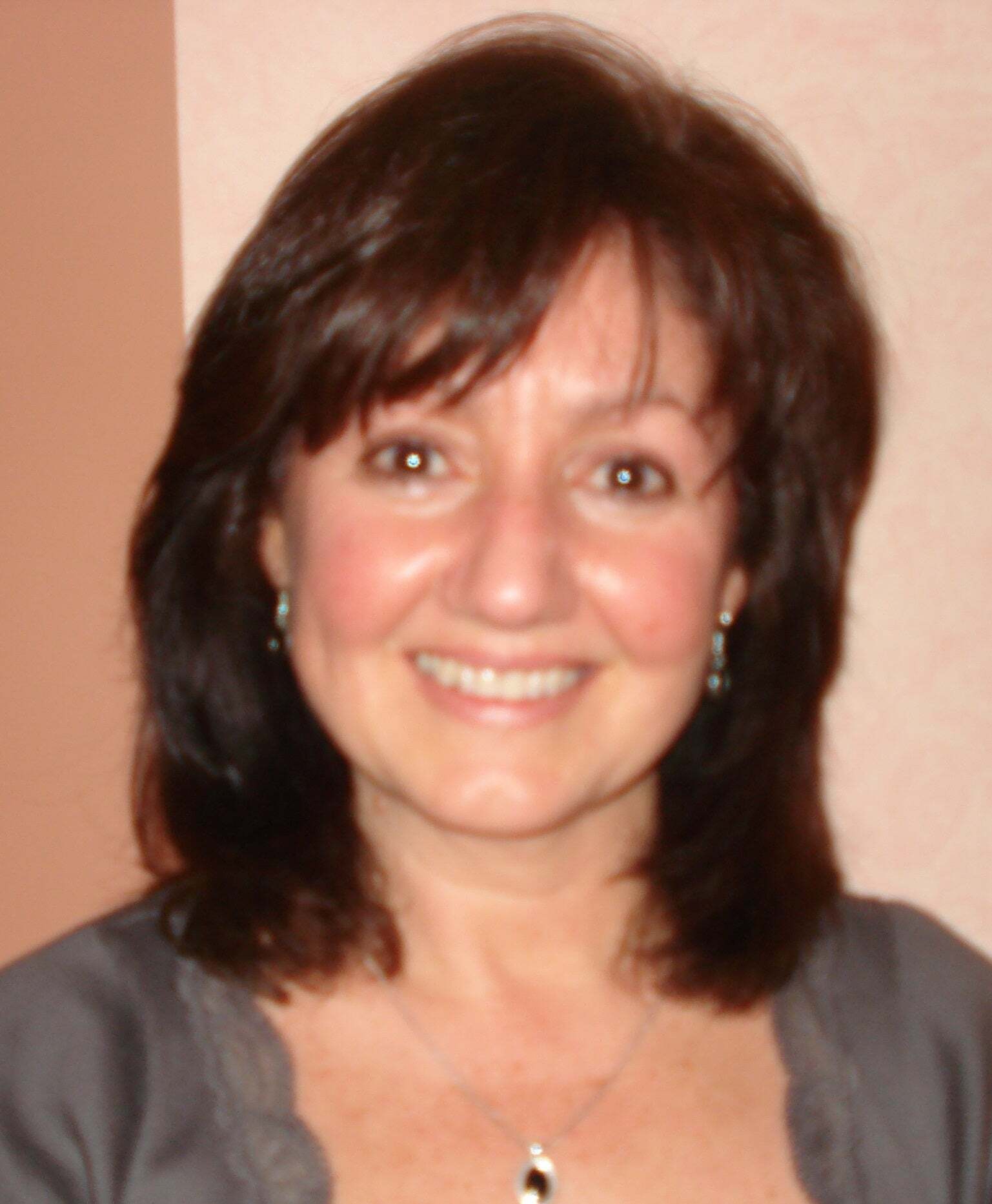 CAROLINA DRURY, Real Estate Salesperson in Livonia, Professionals