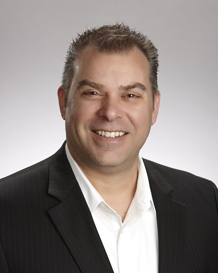 Pierce Plam, Realtor in Roseville, Windermere