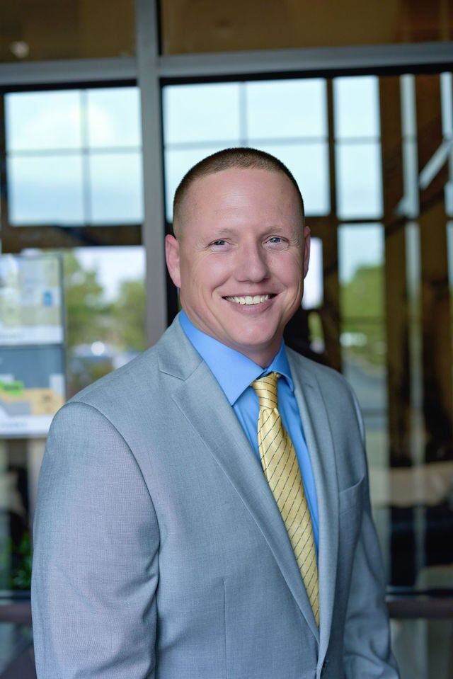 Derek Mattie, Real Estate Salesperson in Springboro, Heritage