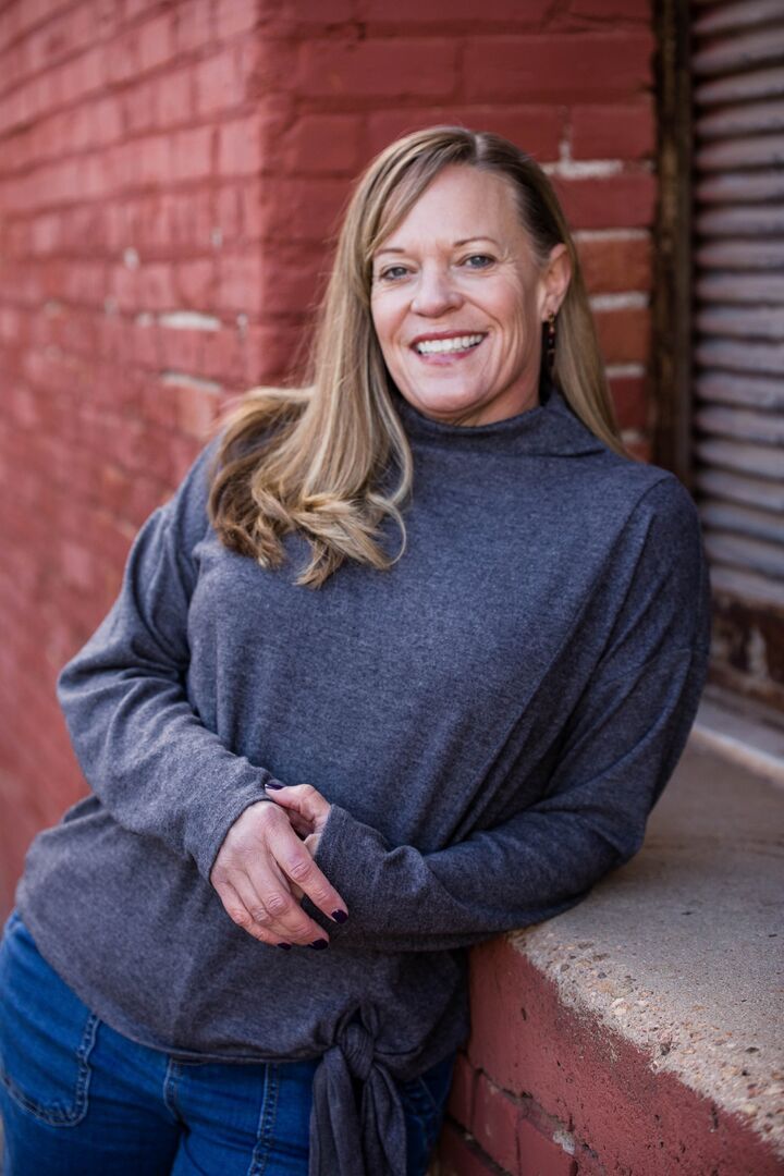 Cathy Brooks, Real Estate Salesperson in Oklahoma City, ERA Courtyard Real Estate