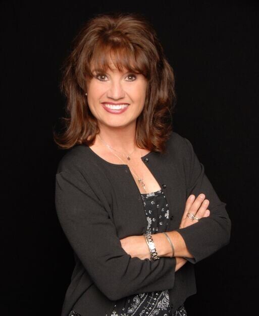 Paula Harder, Associate Real Estate Broker in Windsor, Plains Real Estate, LLC