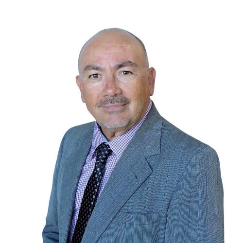 Ramon Zamora, Real Estate Salesperson in Canyon Lake, Masters