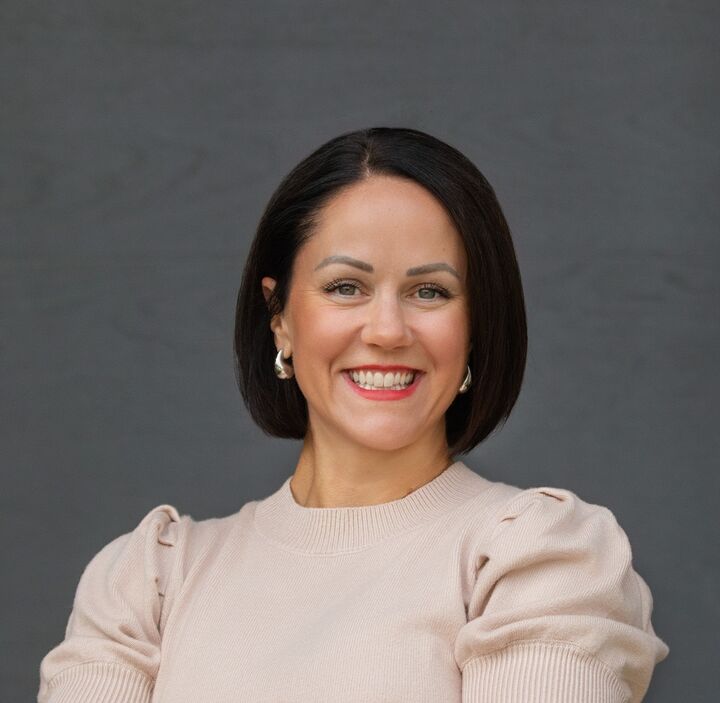 Bridget Knaub, Real Estate Salesperson in Elkhorn, The Good Life Group