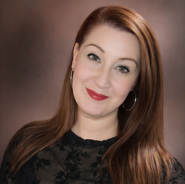 Sarah Crawford, Sales Representative in London, CENTURY 21 Canada