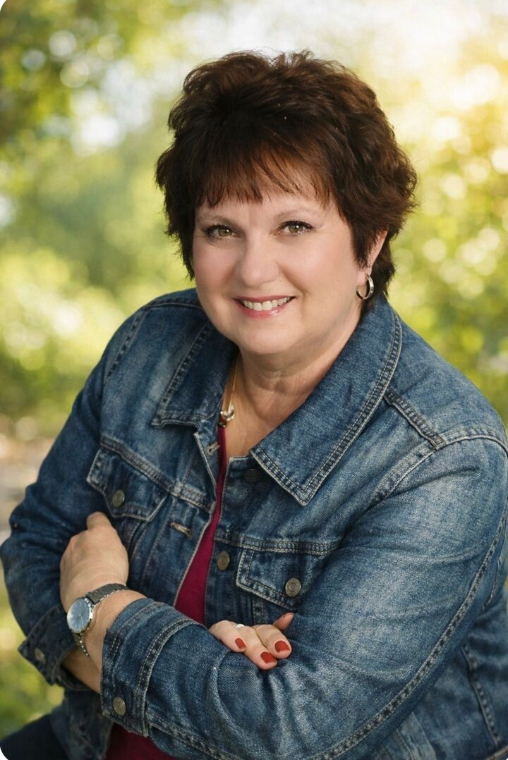 Nancy Glaza, Real Estate Salesperson in Bay City, Signature Realty