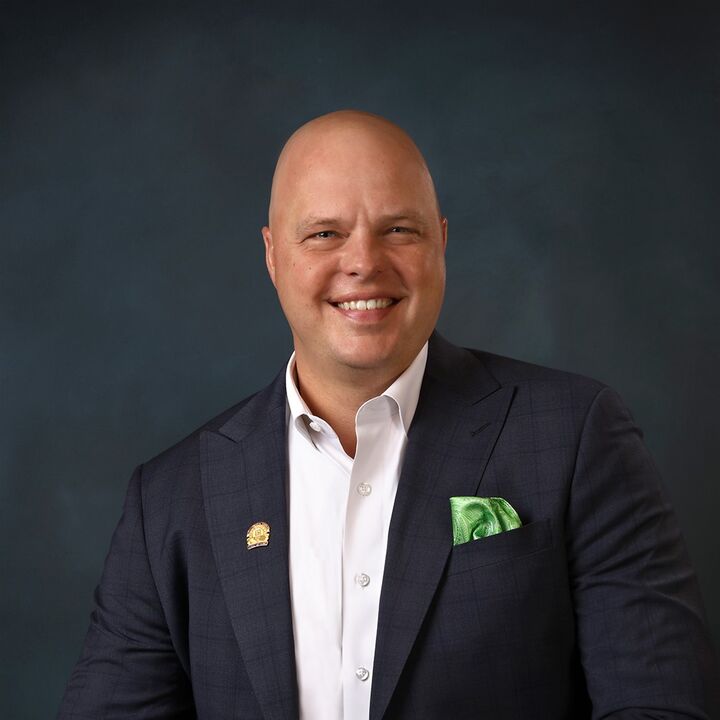 John  Blom,  in Vancouver, Windermere